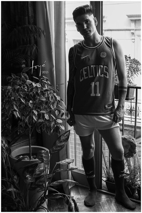 _Male Nude Photography_ top actress img