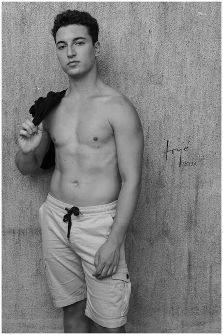 _Male Nude Photography_ model nude photo