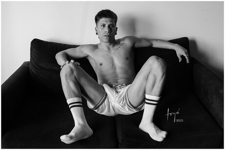 _Male Nude Photography_ nice model photos