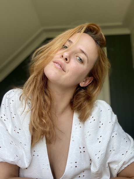 MaryKay xxx pornstar photo