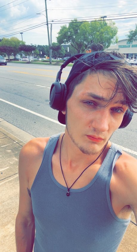 Jordan Dubz star nude gallery