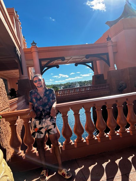 Tzeph erotic actress image