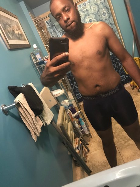 Savage nude star pics