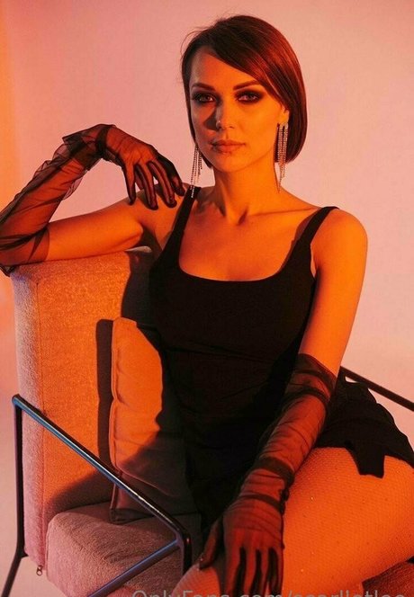 scarlletlee model perfect pictures