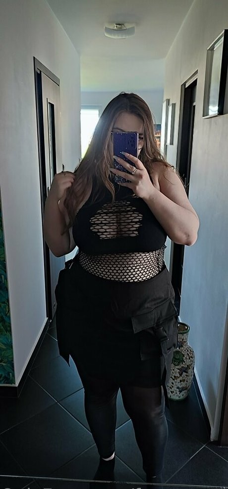 freemumacosplay sex model archive