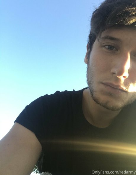 redarmy model pretty images