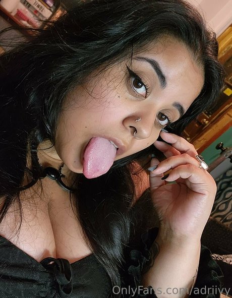 adriivy sexy model picture