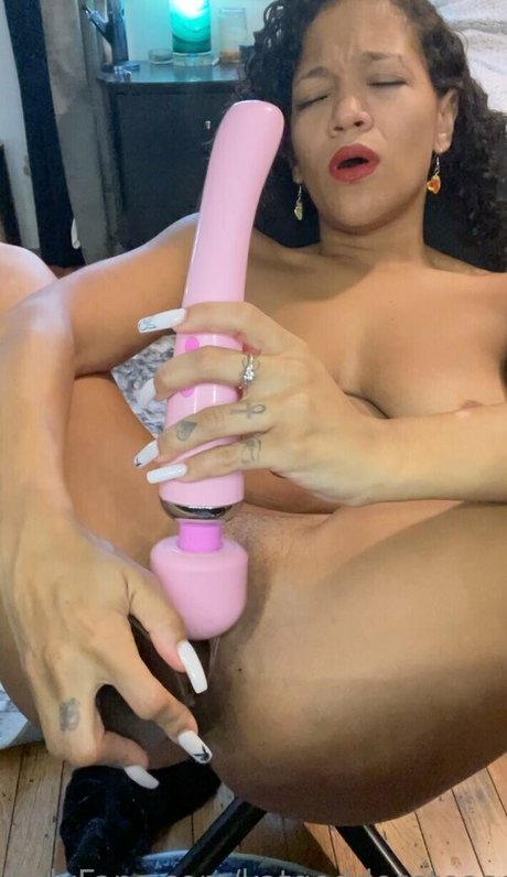 stripper onlyfans pretty image