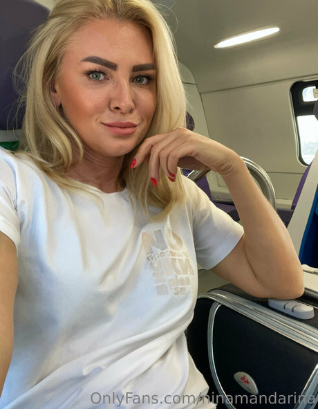 xmommynina beautiful pornstar image