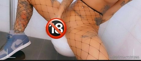 tiednpied sex star picture