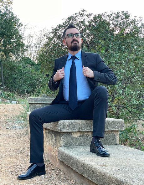 officepant xxx actress galleries