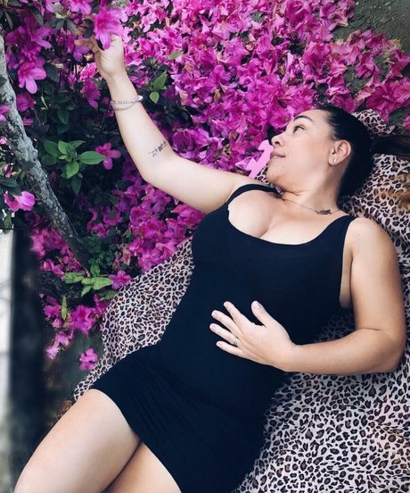 Denise Butterfly hd pornstar pictures