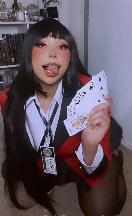 luxfree nudes model image