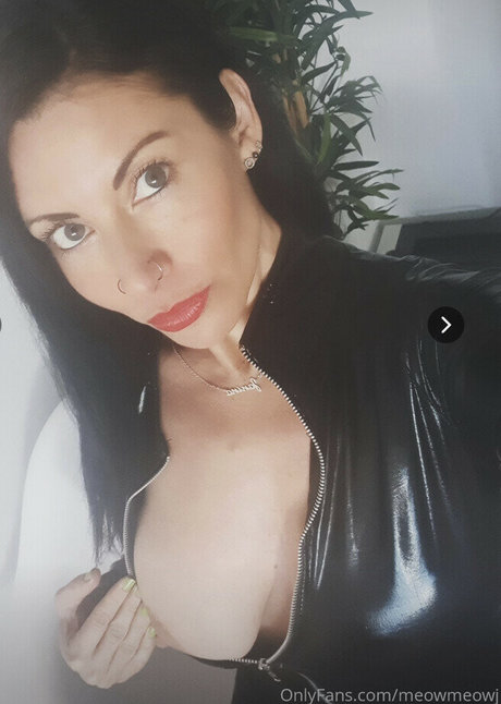 Janina Tregambe star naked gallery