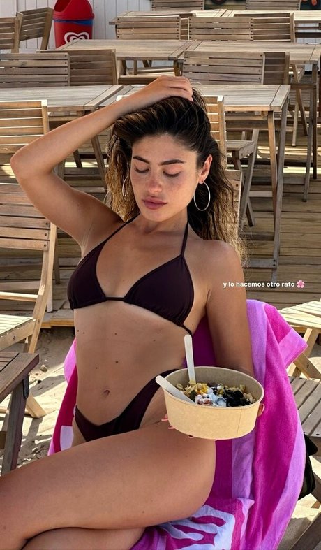 Sara Fructuoso pornstar sexy photo