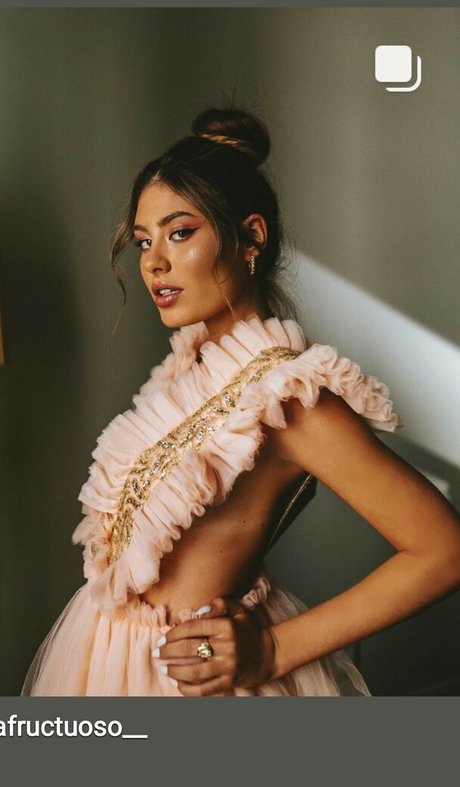 Sara Fructuoso star pretty photos