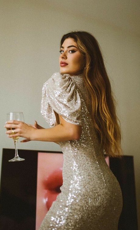 Sara Fructuoso model naked gallery