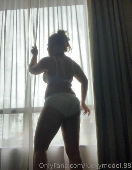 luckymodel 88 star images