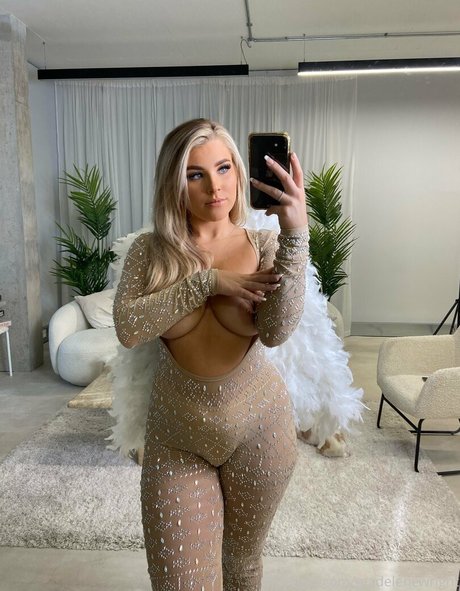 madelenewright free actress picture