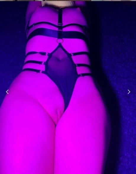 anelly bell beautiful pornstar img