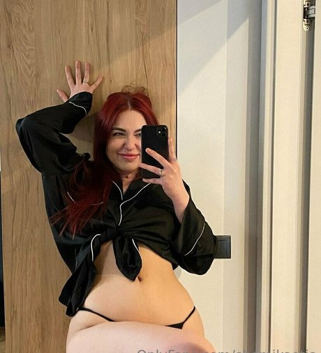 shemikaotis star hd photos