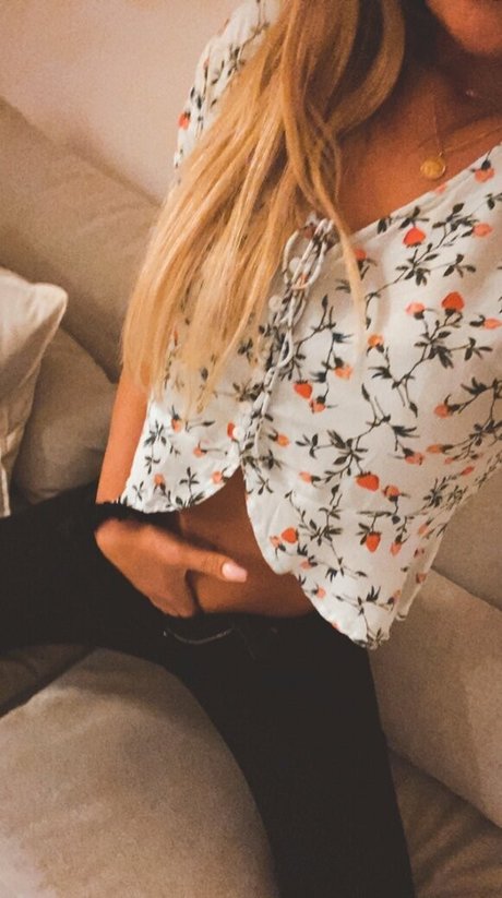 blondibomb best actress picture