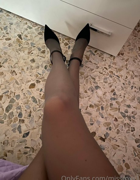 missroxy1 star pretty pic