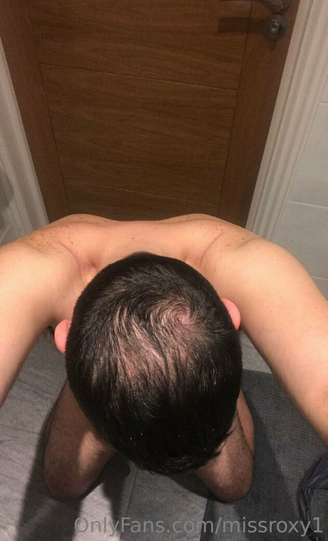 missroxy1 model top pictures