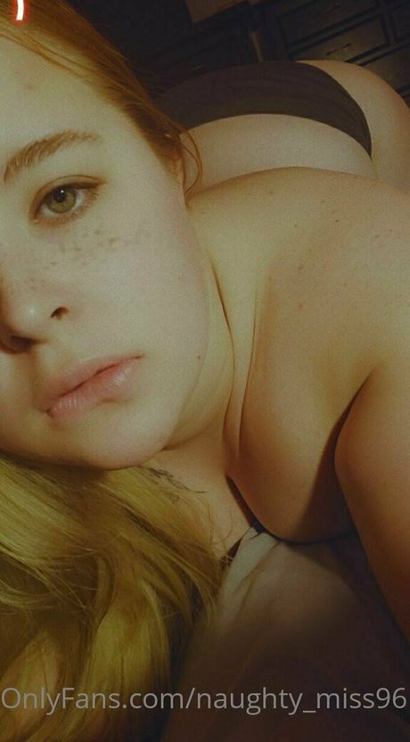 naughty miss96 model sexy pic
