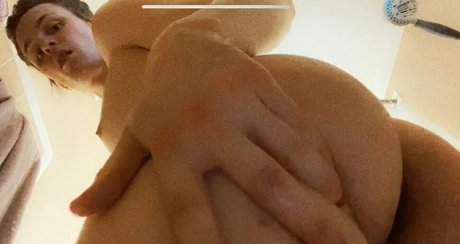 skylarkayerose sex pornstar images