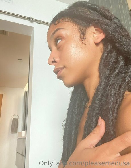 pleasemedusa beautiful pornstar archive