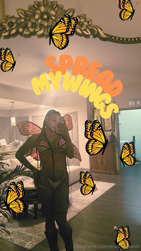 Eva Maxim naked star img