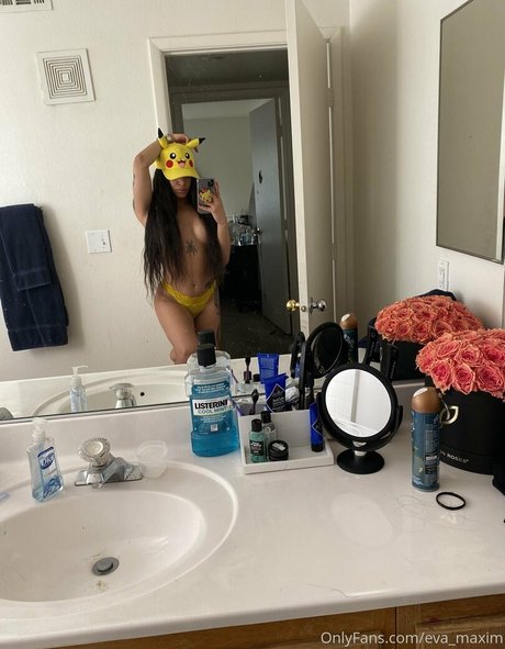 Eva Maxim pornstar xxx img