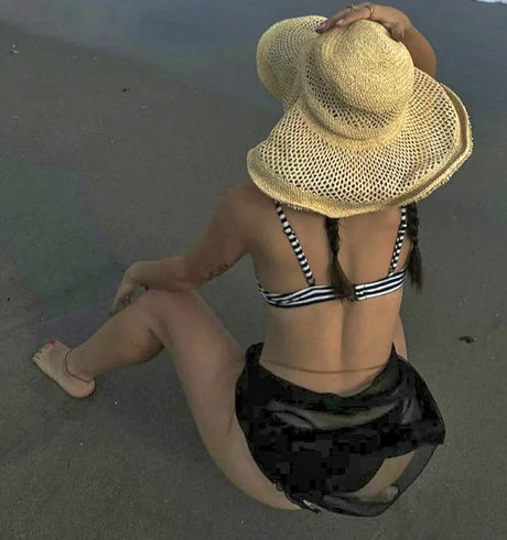 Aleyna Dogan model exclusive photos