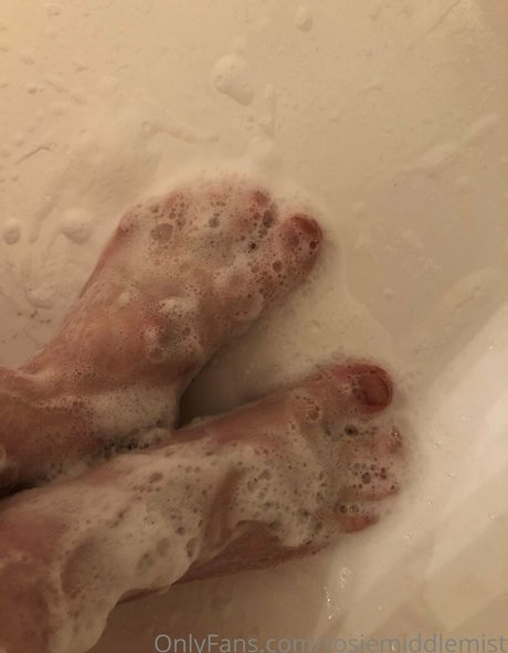 rosiemiddlemist model gallery