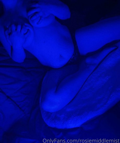 rosiemiddlemist high quality model photo