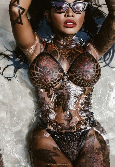 Lidya Kitty star top pics