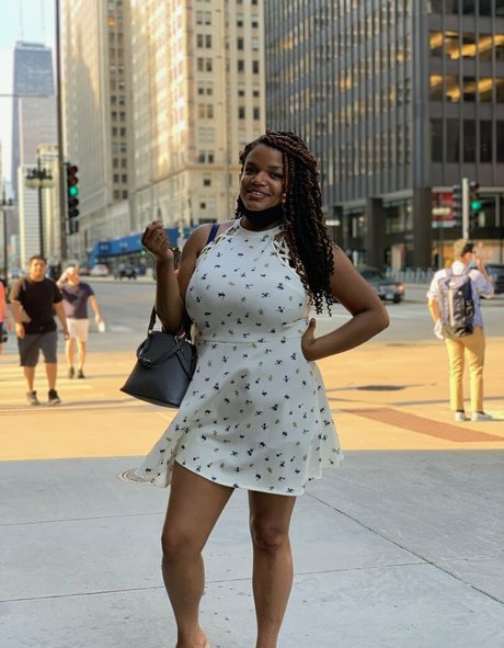 freelearalove star high quality images