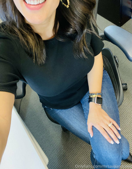 MrsAvaAndrews high quality pornstar pic