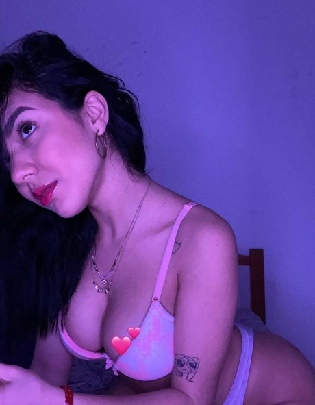 Shantal Sky xxx actress pictures