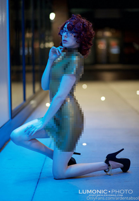 ardentabsol model pretty pic