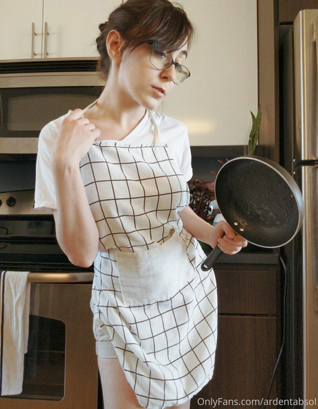 ardentabsol art model archive