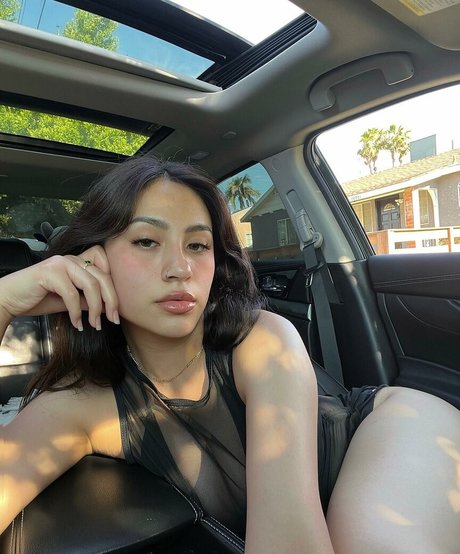 kimmyroxana model free photos