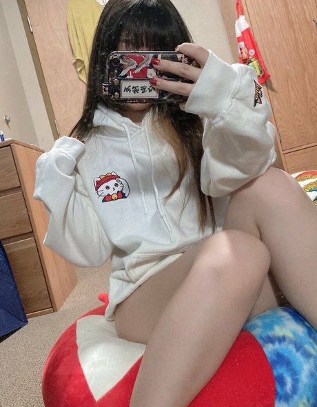 eunamiku pornstar art img