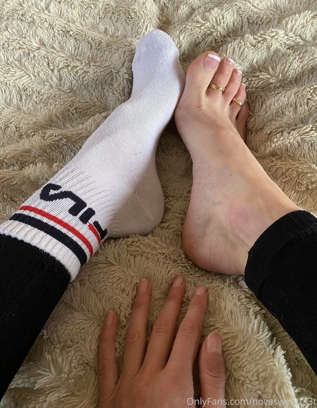 novasweetf33t model photos