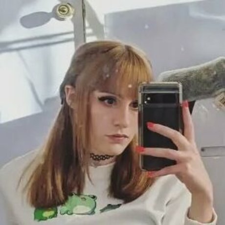 RaeRaeSenpai high quality star image