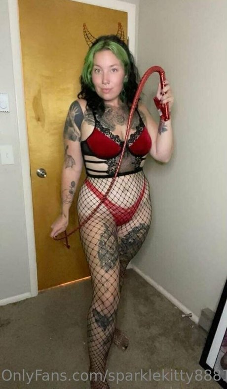 sparklekitty8881 nude model image