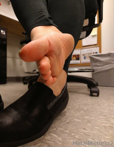 metalmistress2 hot star picture