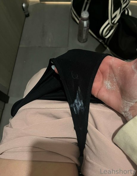 leahshorty porn model images