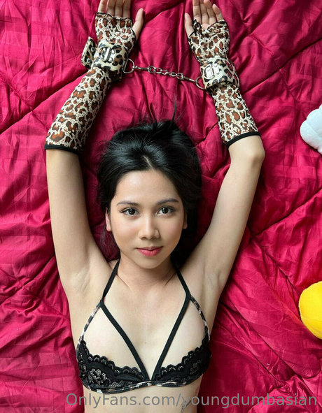 youngdumbasian model xxx galleries